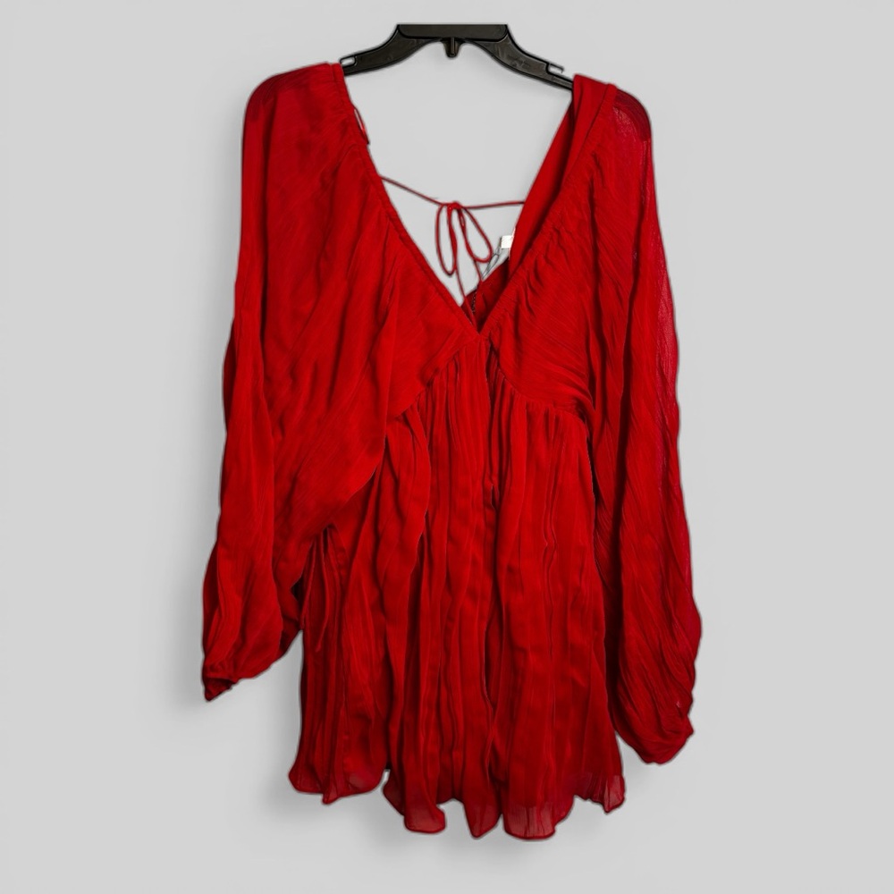 Le Lis New Stunning V neck ruffle tiered mini dress flirty romantic chic Medium